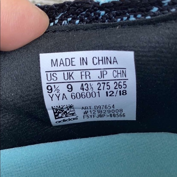 Adidas Ultraboost LTD Parley - Picture 4 of 5